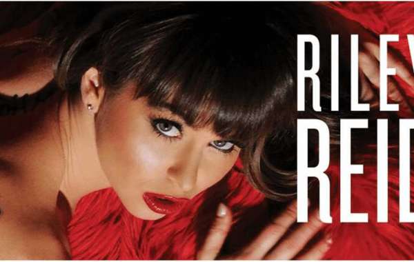 Memes and Going Mainstream, Riley Reid On Fame