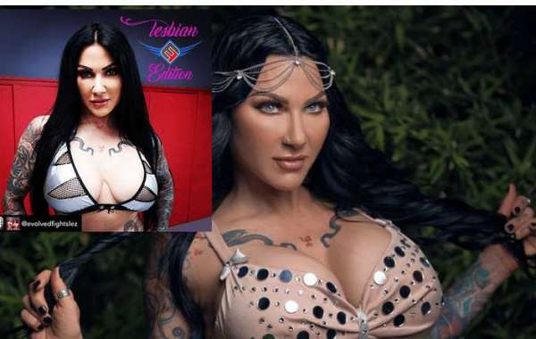 Jenevieve Hexxx Takes On Serene Siren In Hot Lez Battle