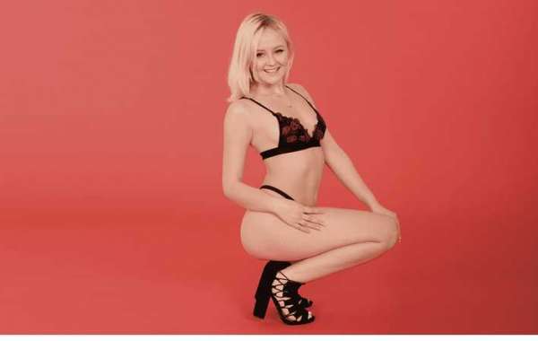 Fresh Faces: Natalia Queen