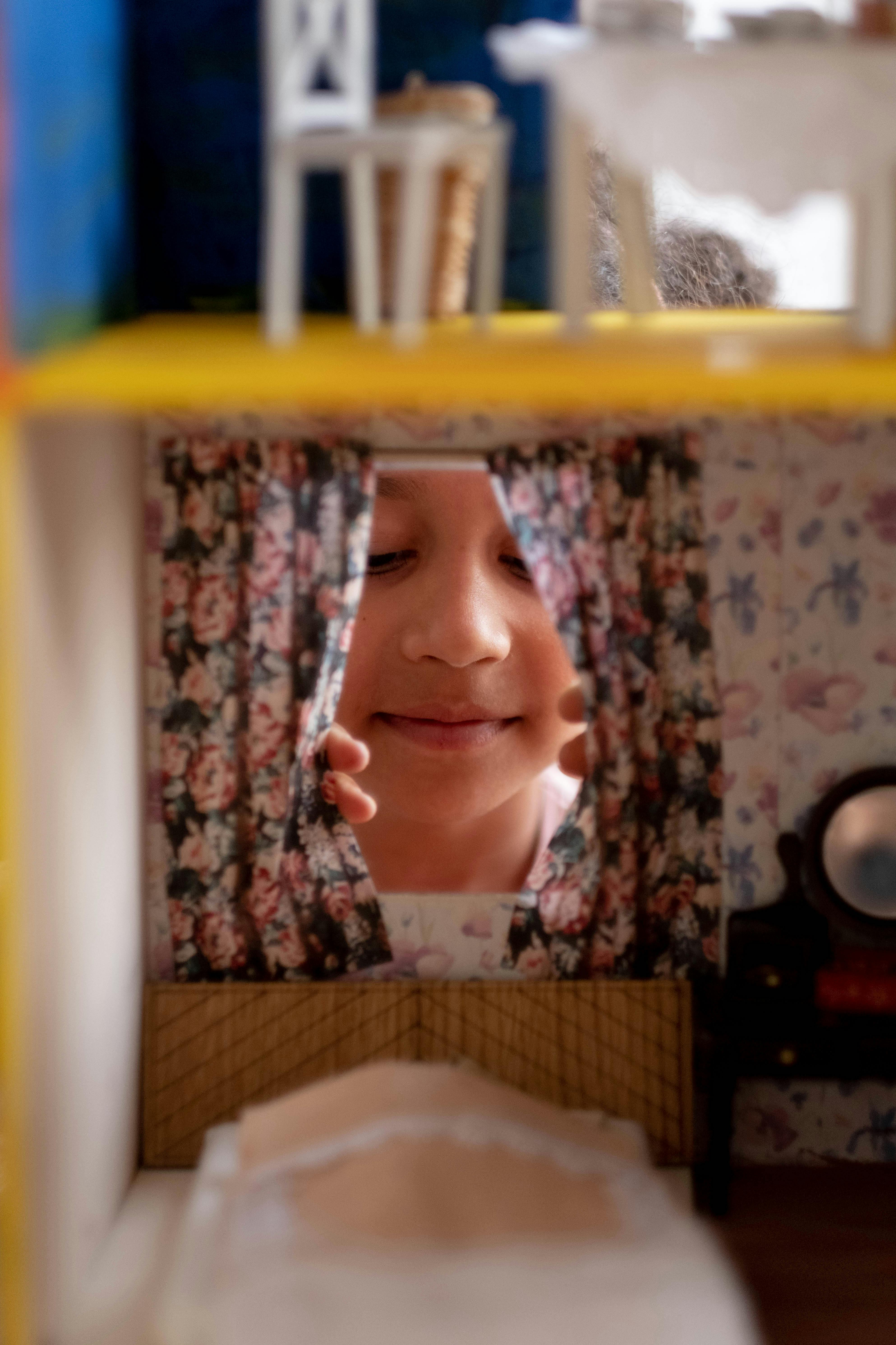 "Fantasy Unleashed: Life-Size Henry Cavill Figurine - Instinct Magazine"